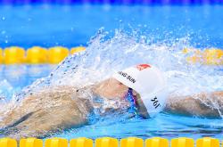 开云体育中国-几内亚强压国际米兰，奥斯梅恩如何成为关键先生改写比赛格局