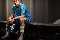 开云体育入口-跨越东西的统治力，从辽宁火力压制到乔治西甲德比接管