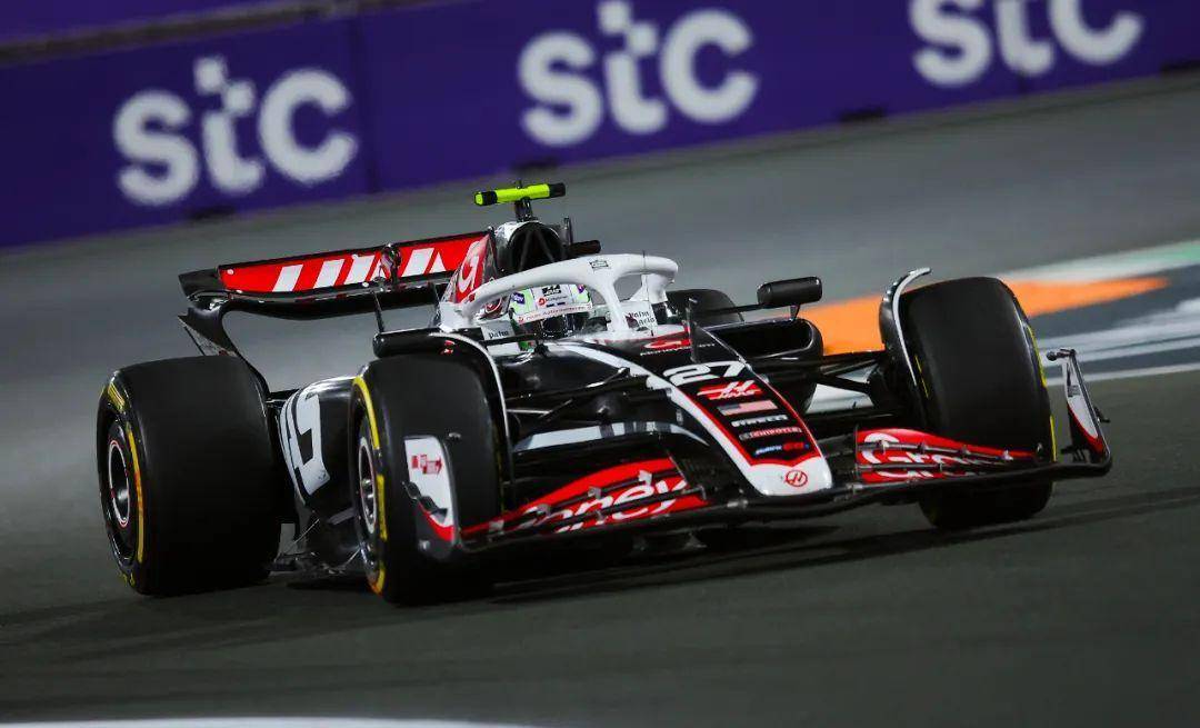 关于哈斯车队轻取梅赛德斯，皮亚斯特里高光表现的信息