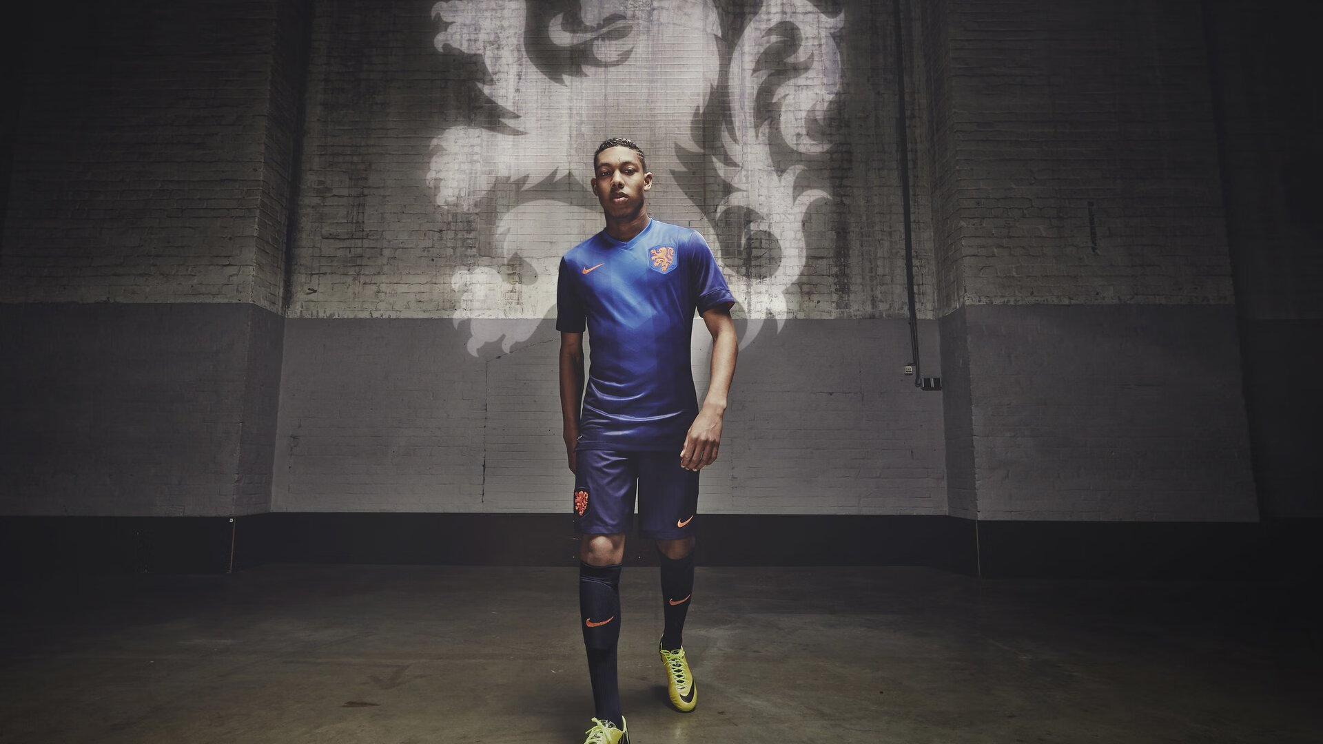 从马里到慕尼黑，阿克如何用非洲战场的意志，在德甲争冠战中完成历史性接管