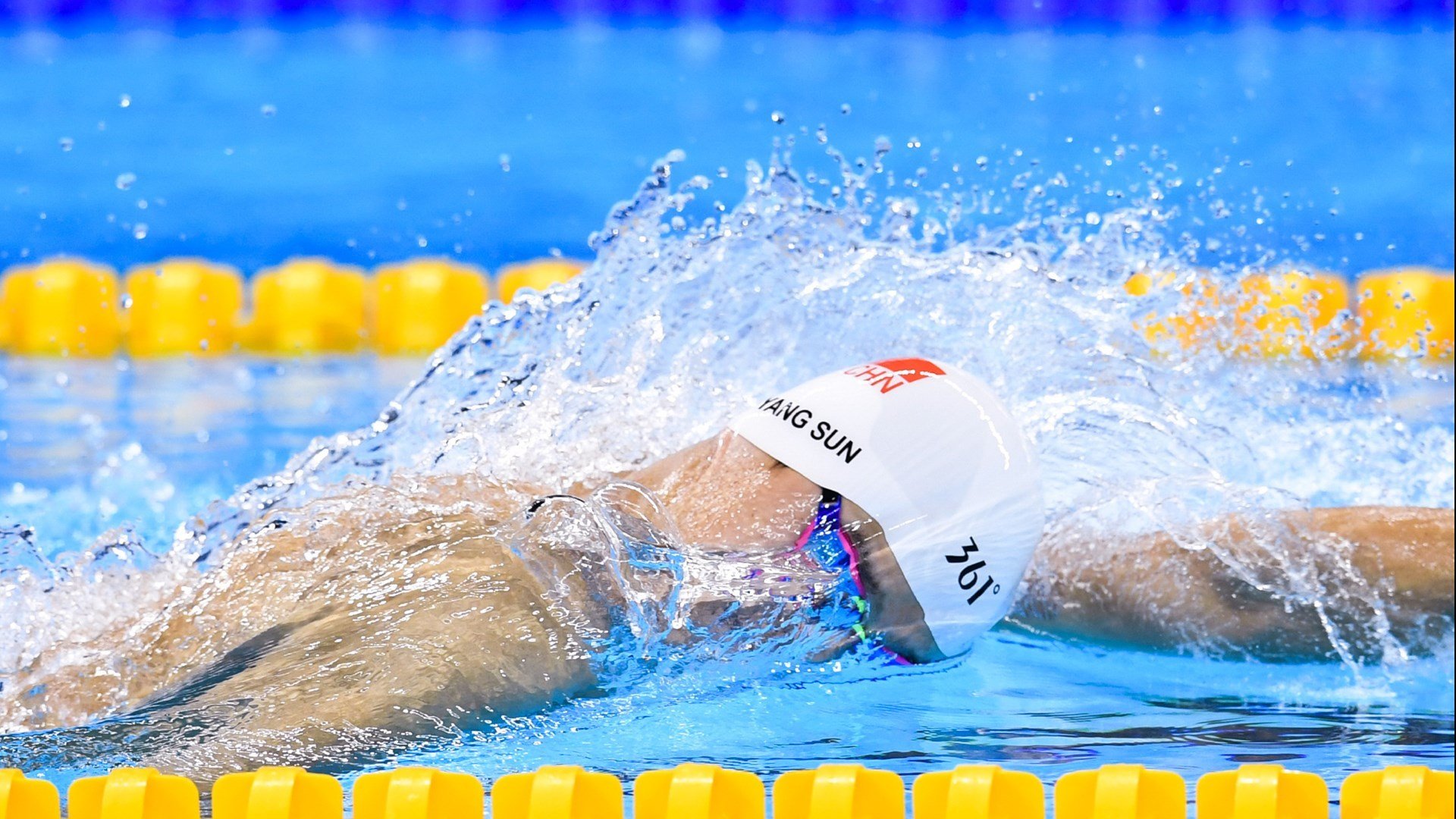 几内亚强压国际米兰,奥斯梅恩如何成为关键先生改写比赛格局