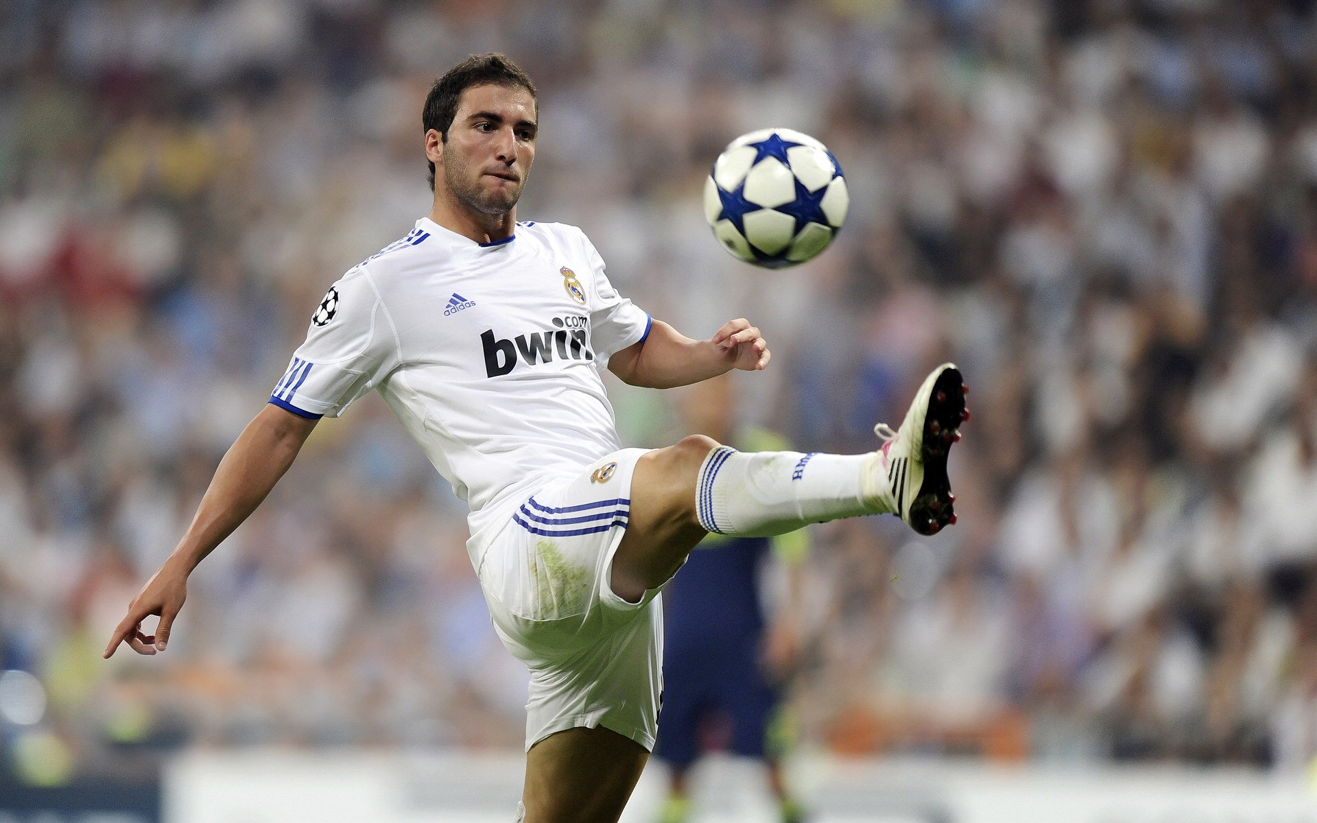 拉沃尔杯完胜戴维斯杯，鲁德惊艳四座，网球新纪元已至？